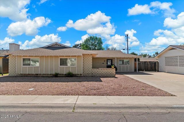 8209 E HEATHERBRAE Avenue, Scottsdale, AZ 85251