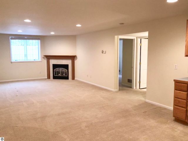 1655 E Gaylord Street, Mt Pleasant, MI 48858
