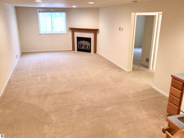 1655 E Gaylord Street, Mt Pleasant, MI 48858