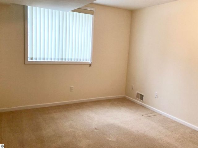 1655 E Gaylord Street, Mt Pleasant, MI 48858