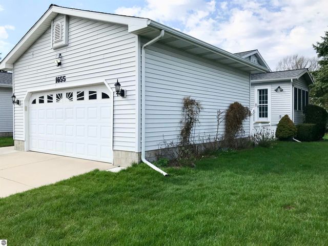 1655 E Gaylord Street, Mt Pleasant, MI 48858