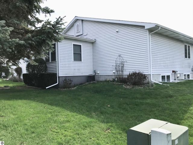 1655 E Gaylord Street, Mt Pleasant, MI 48858