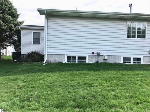 1655 E Gaylord Street, Mt Pleasant, MI 48858