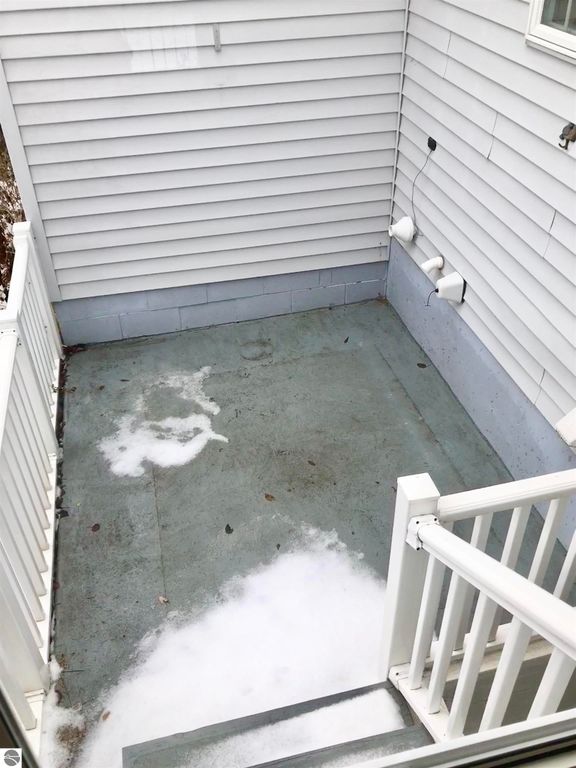 Image 13 of property listing at 1655 E Gaylord Street, Mt Pleasant, MI 48858