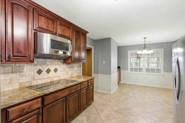55 RED THORN CV, Memphis, TN 38018