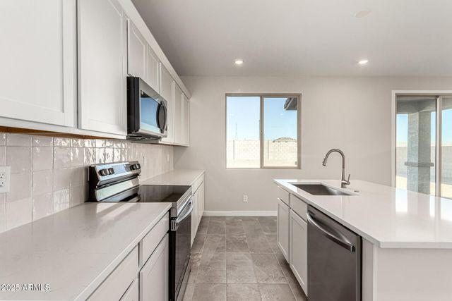 23188 W FLORENCE Avenue, Buckeye, AZ 85326