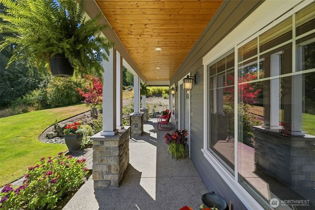 1076 12th Avenue, Fox Island, WA 98333