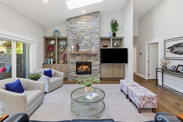 1076 12th Avenue, Fox Island, WA 98333