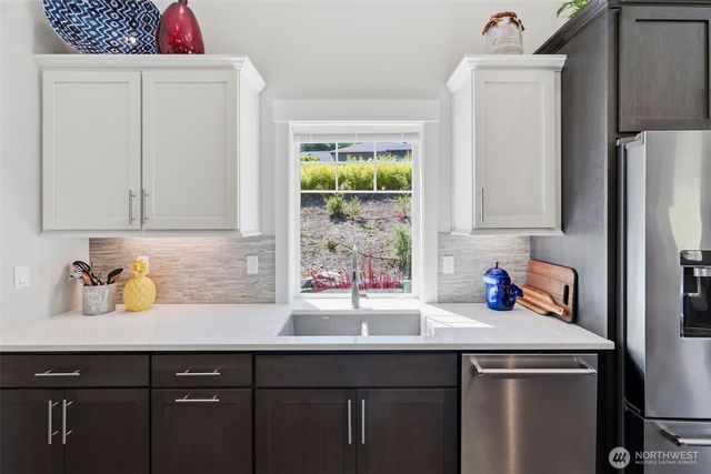 1076 12th Avenue, Fox Island, WA 98333