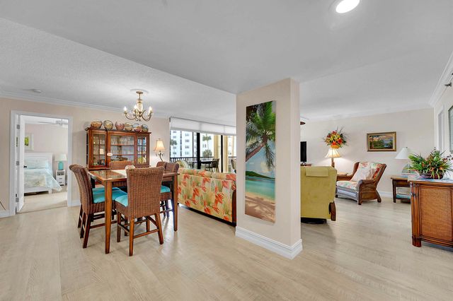 19800 Sandpointe Bay Drive 204, Tequesta, FL 33469