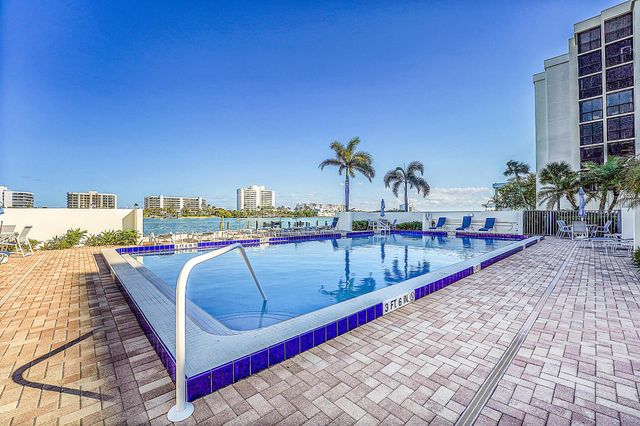 19800 Sandpointe Bay Drive 204, Tequesta, FL 33469