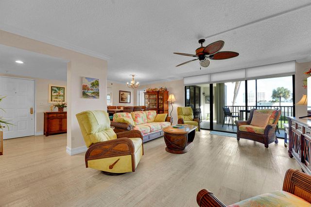 19800 Sandpointe Bay Drive 204, Tequesta, FL 33469