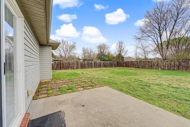 1354 Laurie Lane, Elkins, AR 72727