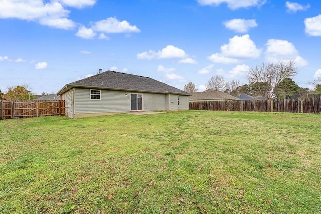 1354 Laurie Lane, Elkins, AR 72727