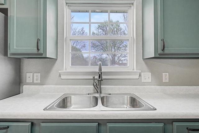 1354 Laurie Lane, Elkins, AR 72727