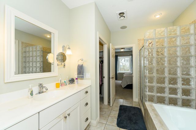 1544 Salem Court SW, Rochester, MN 55902