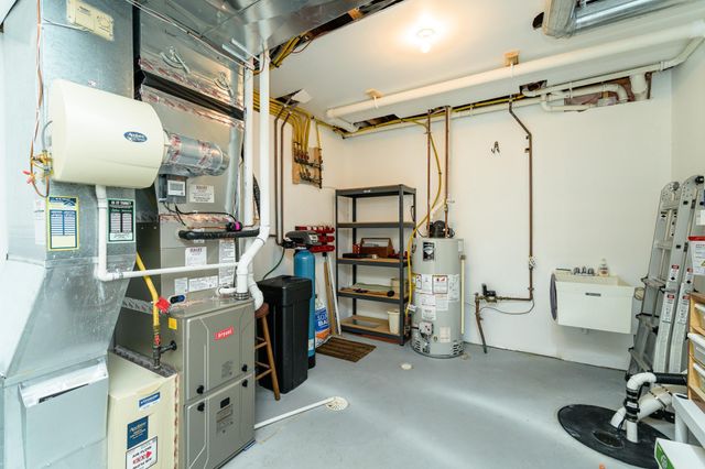 1544 Salem Court SW, Rochester, MN 55902