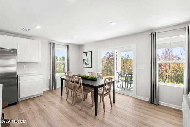 845 Haw Creek Avenue NE, Winnabow, NC 28479