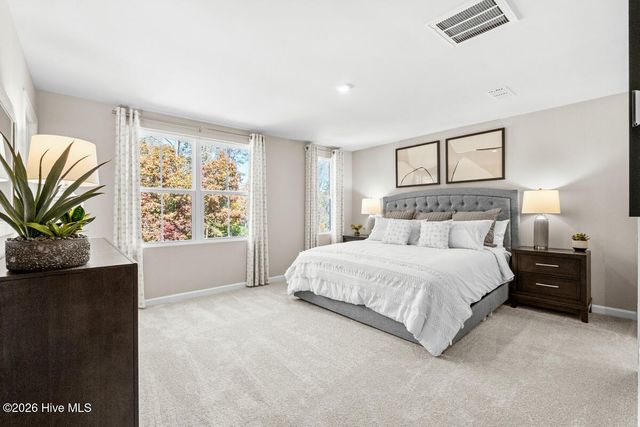 845 Haw Creek Avenue NE, Winnabow, NC 28479