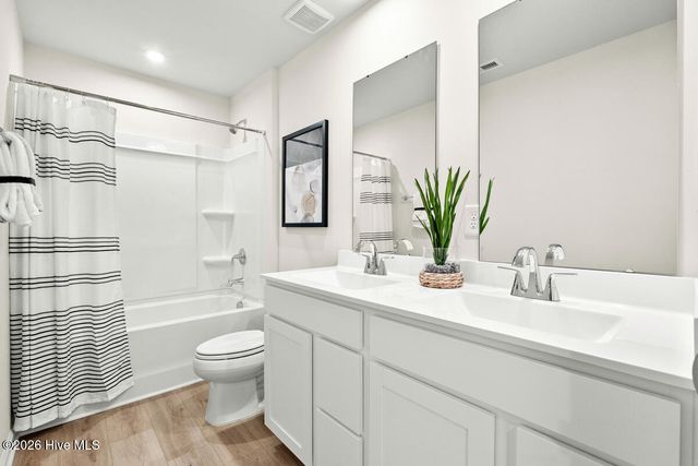 845 Haw Creek Avenue NE, Winnabow, NC 28479