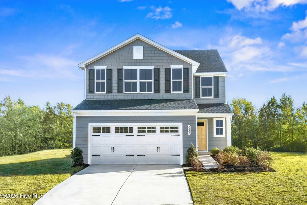 845 Haw Creek Avenue NE, Winnabow, NC 28479