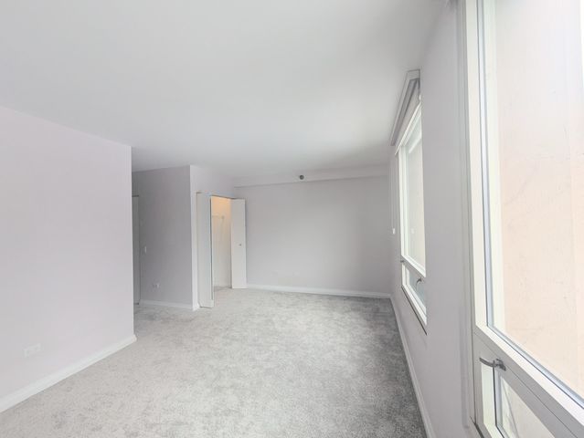 33 W Ontario Street 20F, Chicago, IL 60654