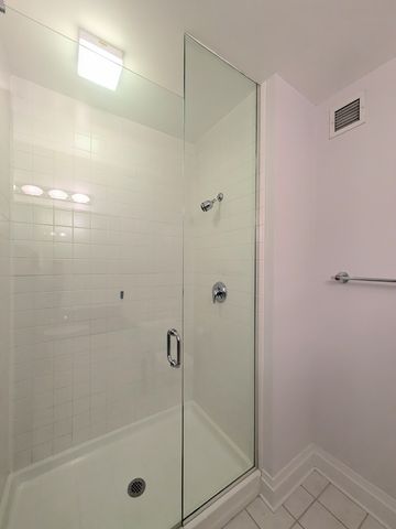 33 W Ontario Street 20F, Chicago, IL 60654