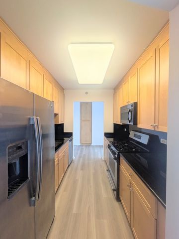 33 W Ontario Street 20F, Chicago, IL 60654