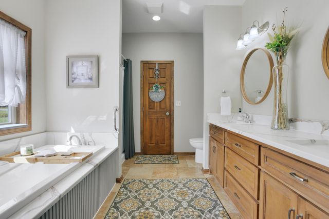 9765 Saint Andrews Drive, Elko New Market, MN 55020