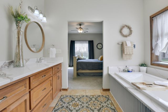 9765 Saint Andrews Drive, Elko New Market, MN 55020