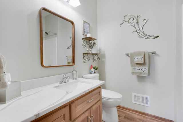 9765 Saint Andrews Drive, Elko New Market, MN 55020