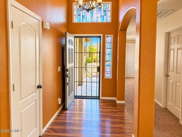 38564 N BEVERLY Avenue, San Tan Valley, AZ 85140