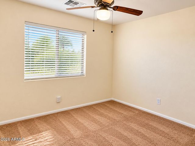38564 N BEVERLY Avenue, San Tan Valley, AZ 85140