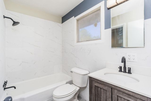 4230 Eastlea Drive, Columbus, OH 43214