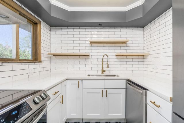 4230 Eastlea Drive, Columbus, OH 43214