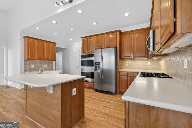 5395 Harbury Lane, Suwanee, GA 30024