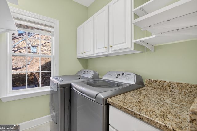 5395 Harbury Lane, Suwanee, GA 30024