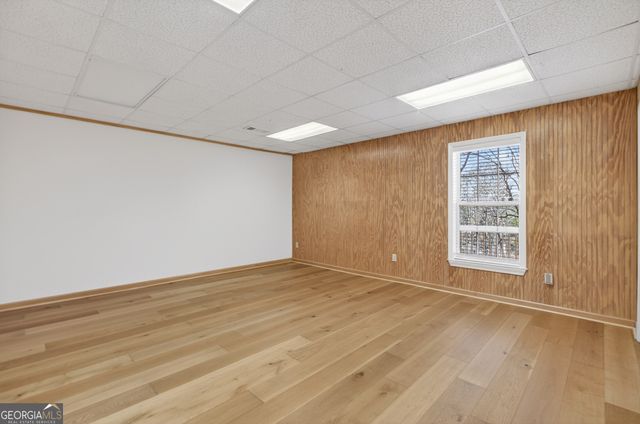 5395 Harbury Lane, Suwanee, GA 30024