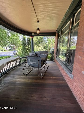 72 Union Avenue, Saratoga Springs, NY 12866