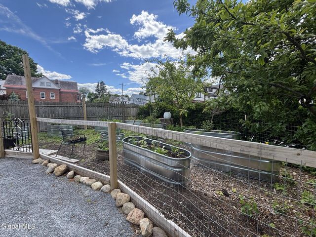 72 Union Avenue, Saratoga Springs, NY 12866
