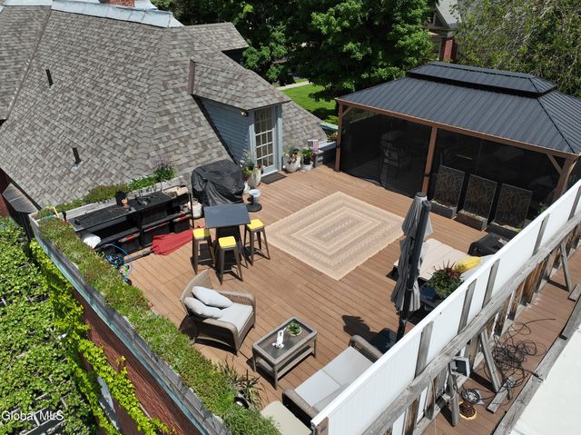 72 Union Avenue, Saratoga Springs, NY 12866