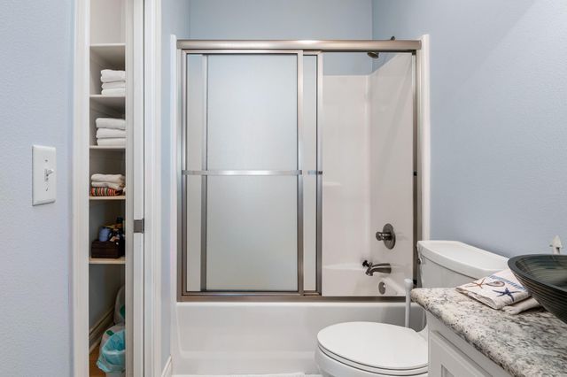 2319 Trinidad Drive, Crystal Beach, TX 77650