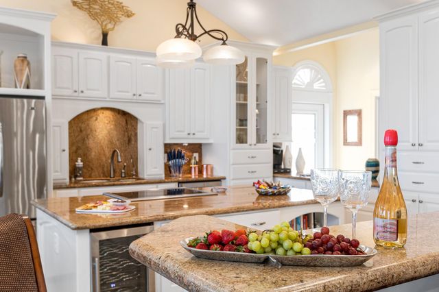 2319 Trinidad Drive, Crystal Beach, TX 77650