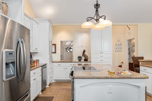 2319 Trinidad Drive, Crystal Beach, TX 77650