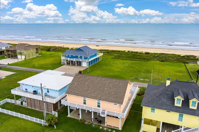 2319 Trinidad Drive, Crystal Beach, TX 77650