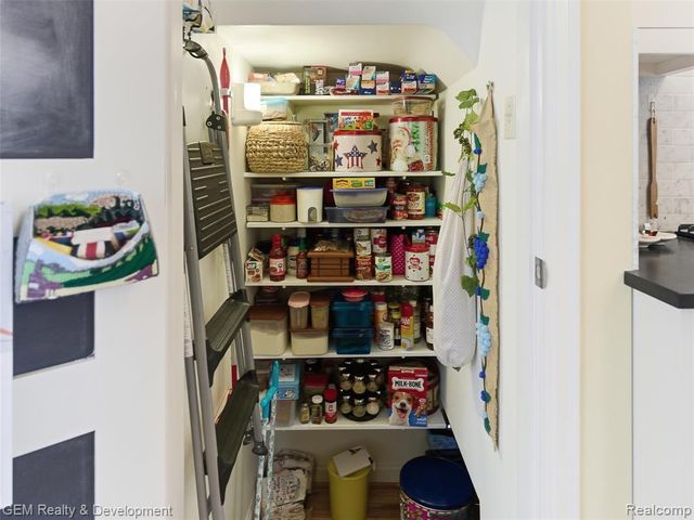 306 W Main Street, Northville, MI 48167