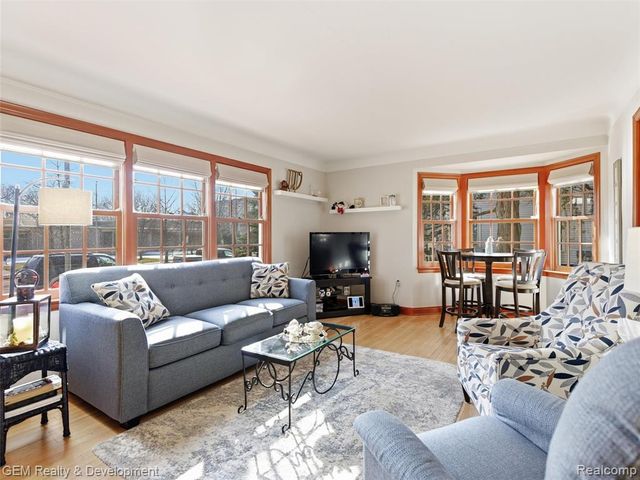 306 W Main Street, Northville, MI 48167