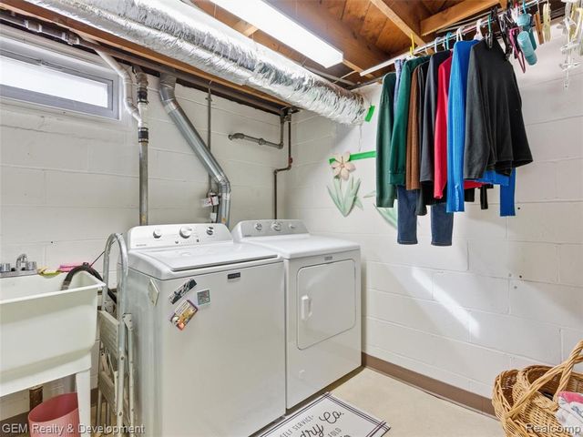 306 W Main Street, Northville, MI 48167