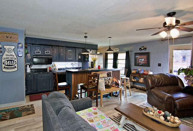 41 Third Avenue, Iva, SC 29655