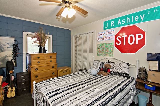 41 Third Avenue, Iva, SC 29655